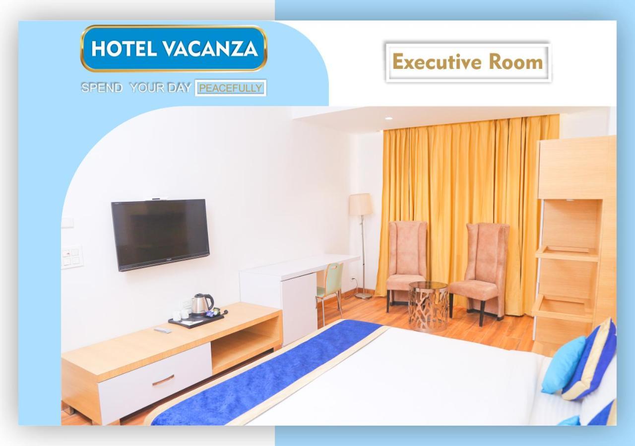 FabHotel Vacanza Noida Exterior foto